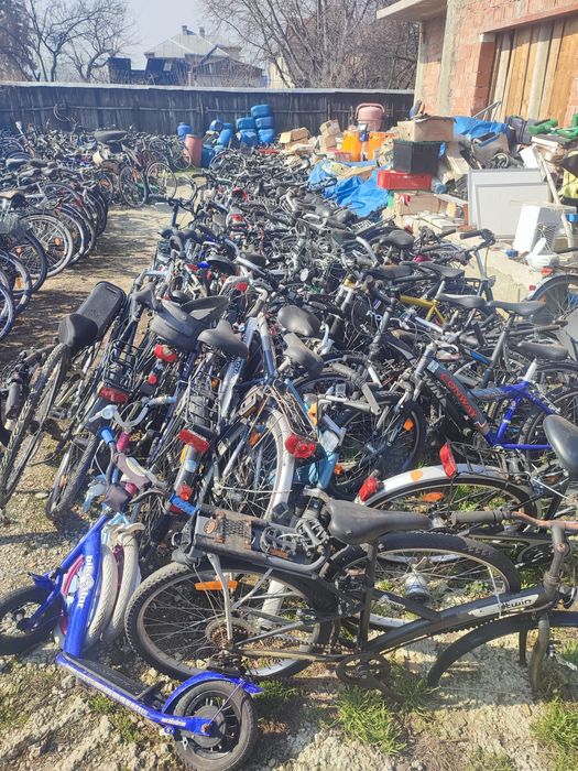 Vând Biciclete Bacău 200 Ron