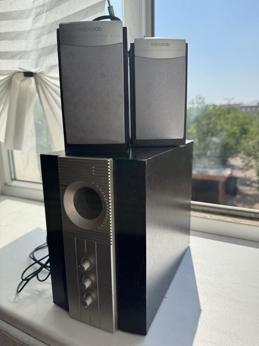 Акустическая система Microlab M-890 2.1