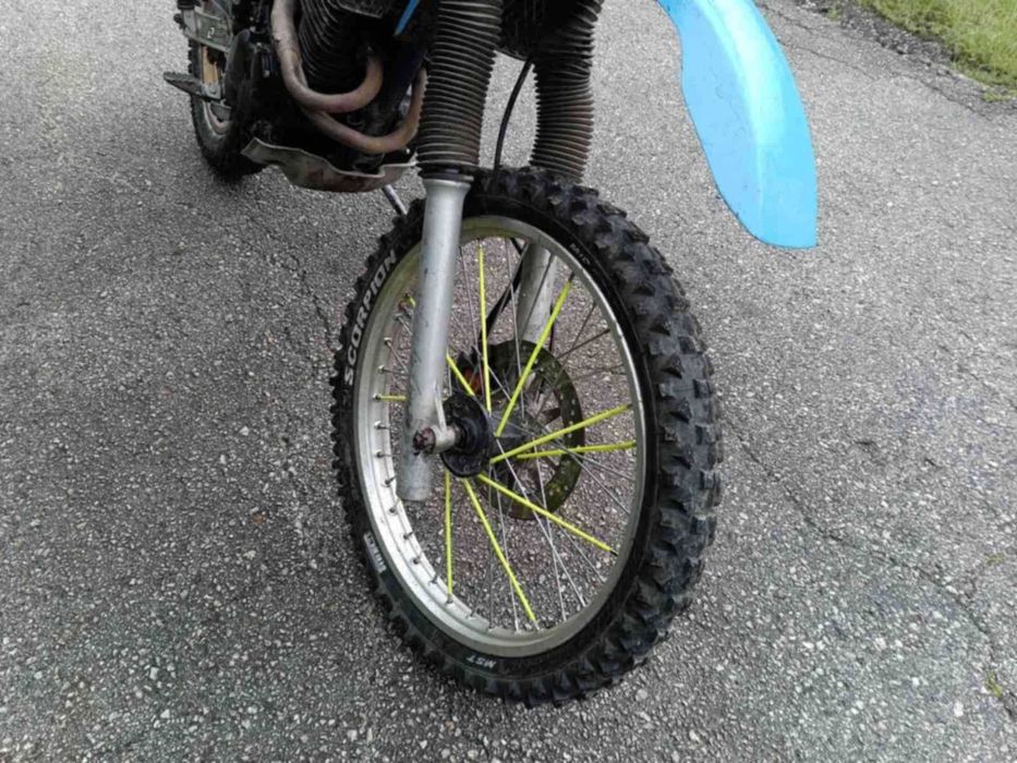 Продавам Yamaha xt250
