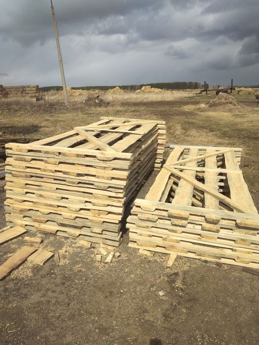 Доски балки заборы