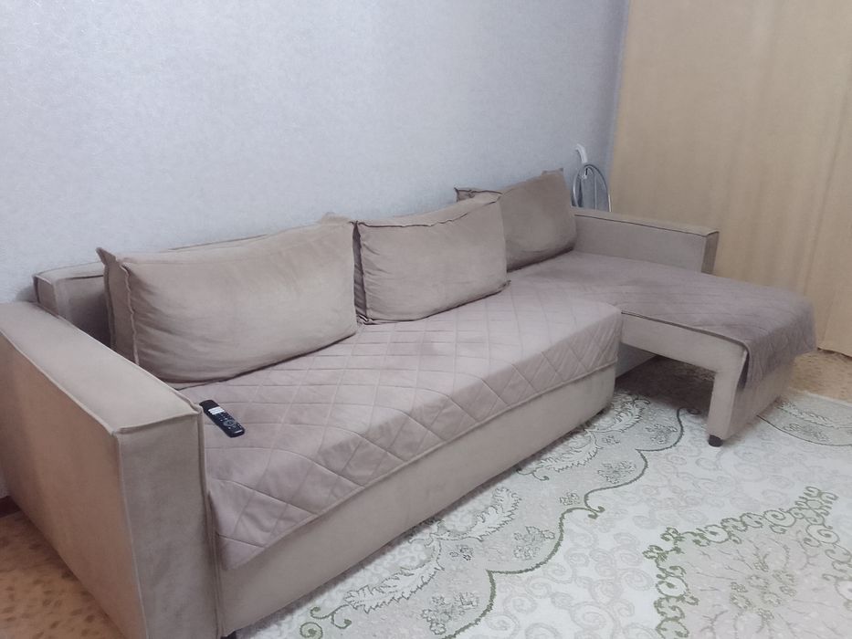 Продам диван в отличном состоянии