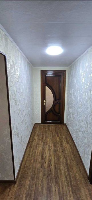 Продаётся 3х комн квартира на 2 этаже Ор-р Тожмахал