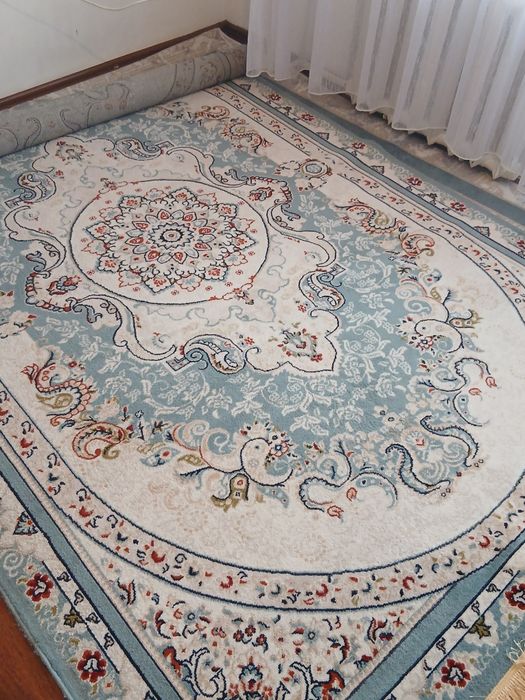 Красивый ковёр 2×3.