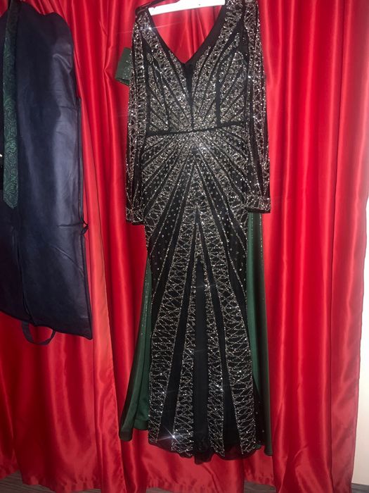Rochie nasa sclipitoare cu pietre swarovski