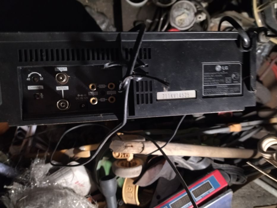 Видео магнитофон видик