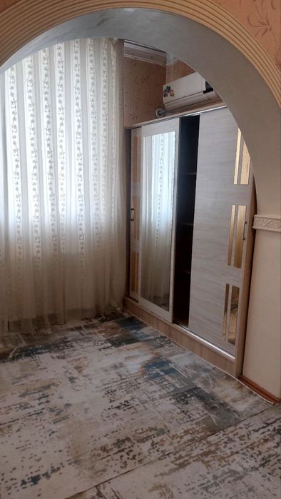 Срочно  сдаётся  квартира  сергели  7 3 ком семья рядом метро линия 4