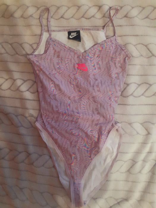 NIKE ново боди С/м