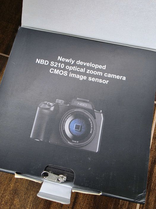 Комплект цифров фотоапарат NBD S210 S.Чисто нов.
