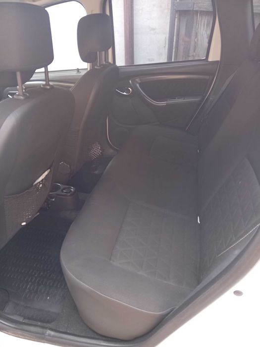 Dacia Duster 4x4, an  fabricație 2014