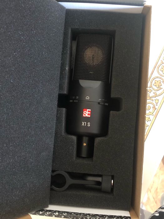 Студийная оборудование