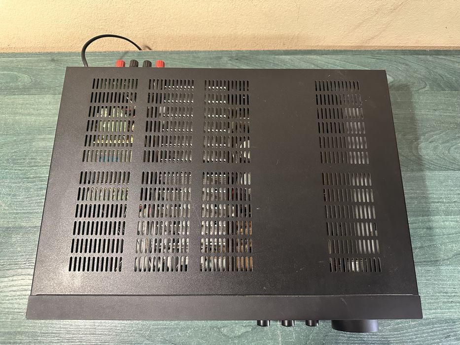 Стерео Усилвател Harman/Kardon HK 620