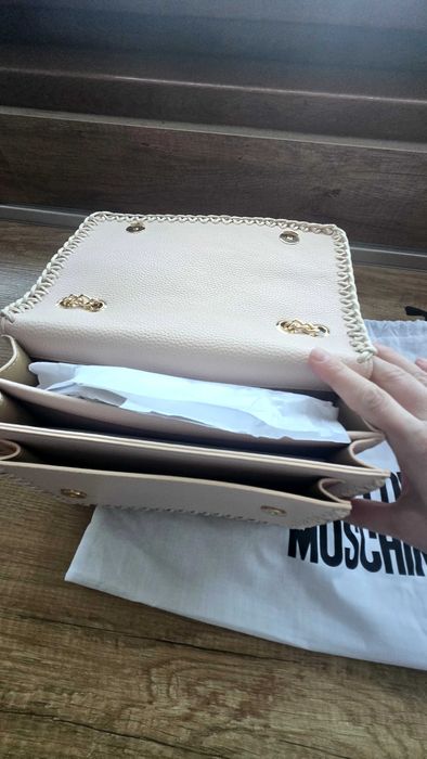 Чанта  Moschino нова