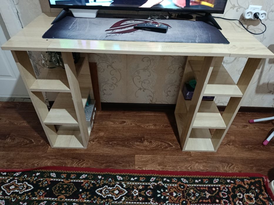 Kampyuter stoli ofes uchun xam