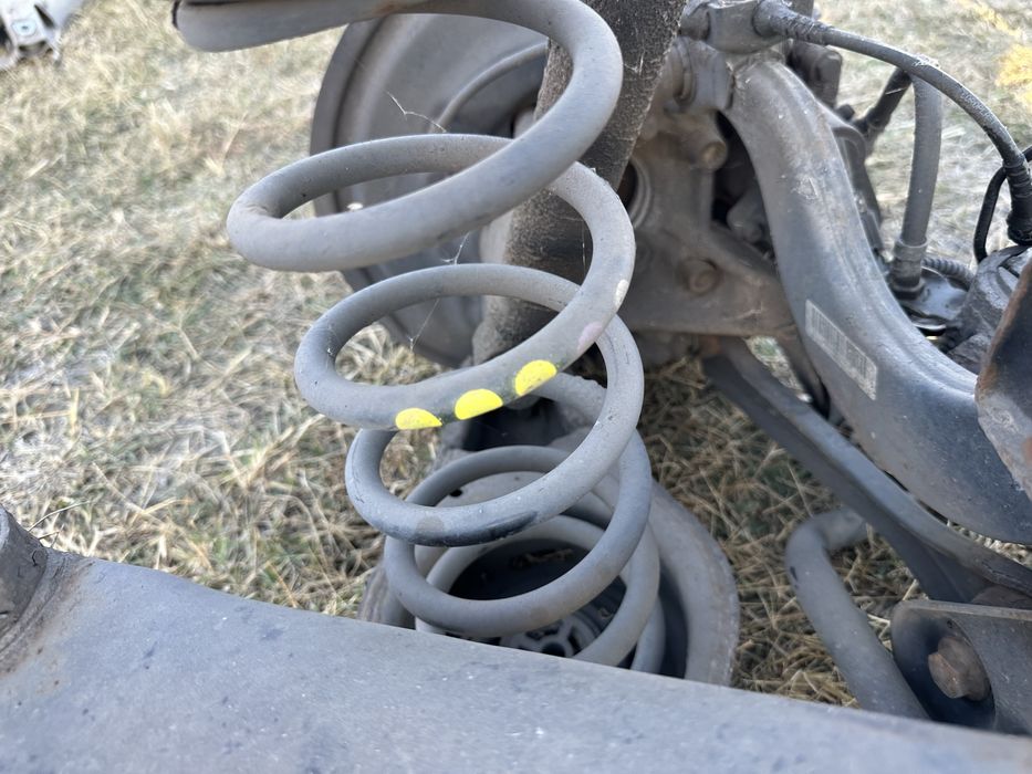 Volkswagen Tiguan Окачване преден заден мост шенкел апарат амортисьор