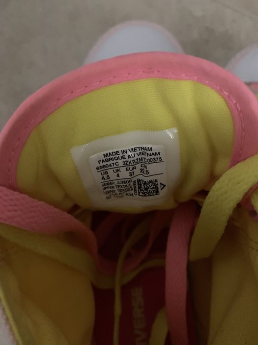 Оргинални кецове CONVERSE