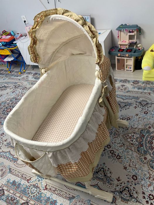 Продам манежку в хорошем состоянии