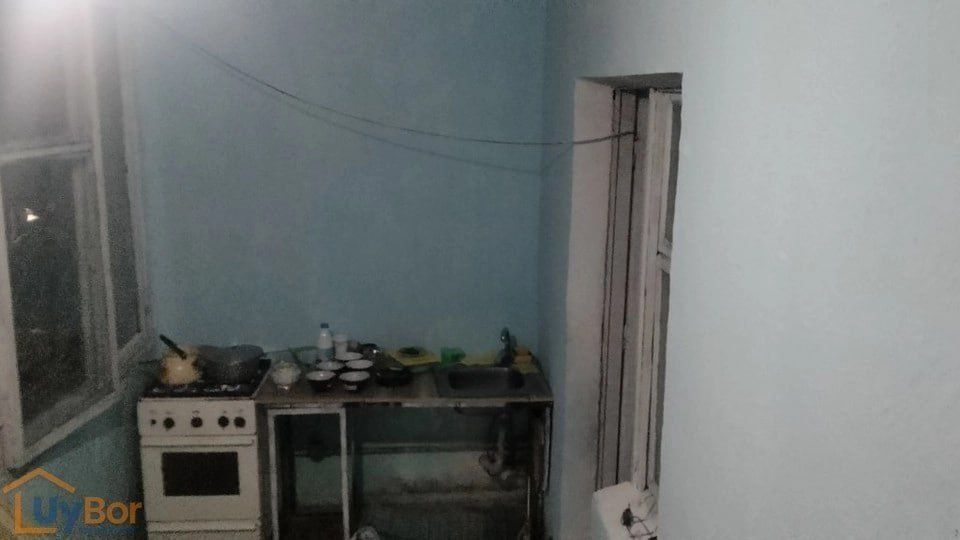 3 ком. квартира. Сергели 5. 3/7/9, без ремонта. Метро "Sergeli" - 300