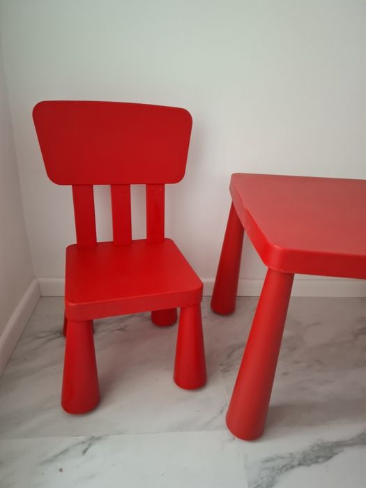 Masuta cu scaun din plastic Ikea