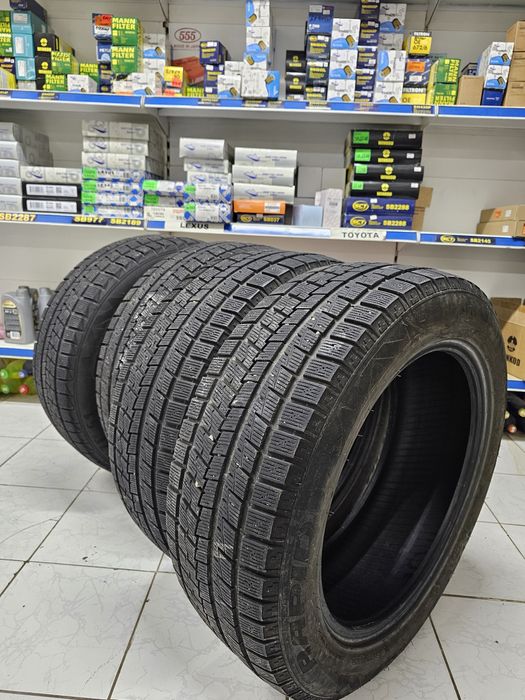 Зимние шины, отличное состояние