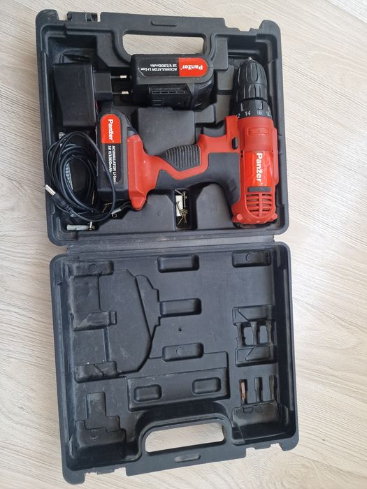 Filetanta pe acumulator Panzer [2 acumulatori  inclusi]