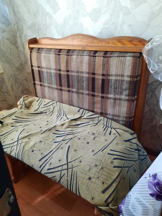 Продам диван за 12000