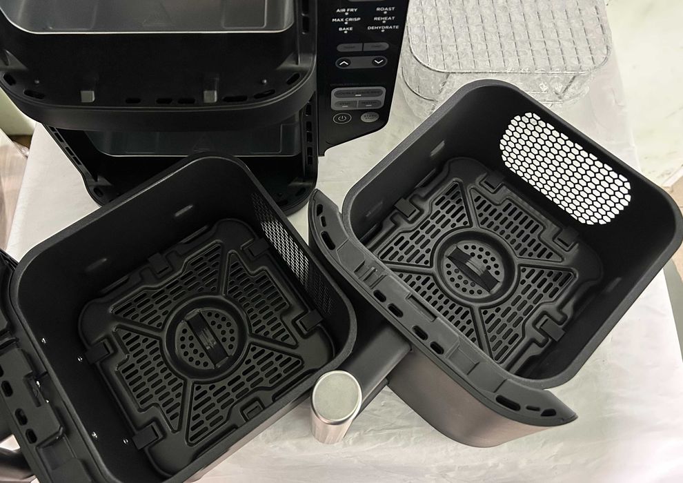 НОВ Ninja Double Stack SL300EU – Вертикален Air Fryer (7.6L) + 6 м. Гаранция