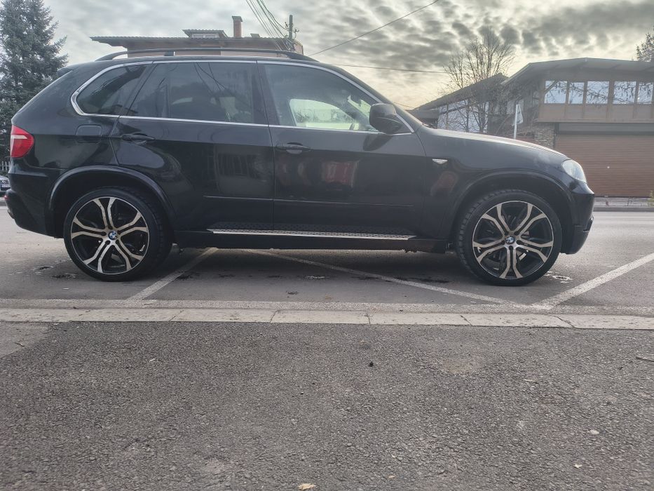 Гуми  с джанти за BMW X5 sport  пакет e70 летни