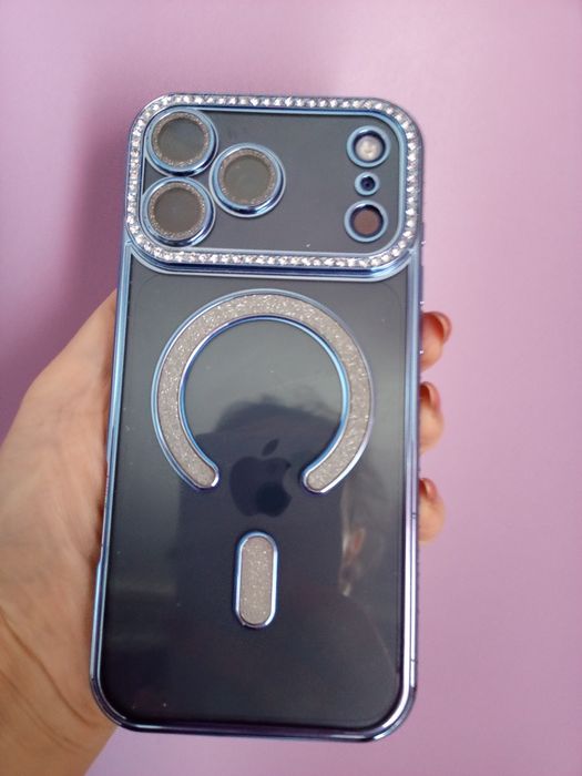 Продам айфон 17 про Макс