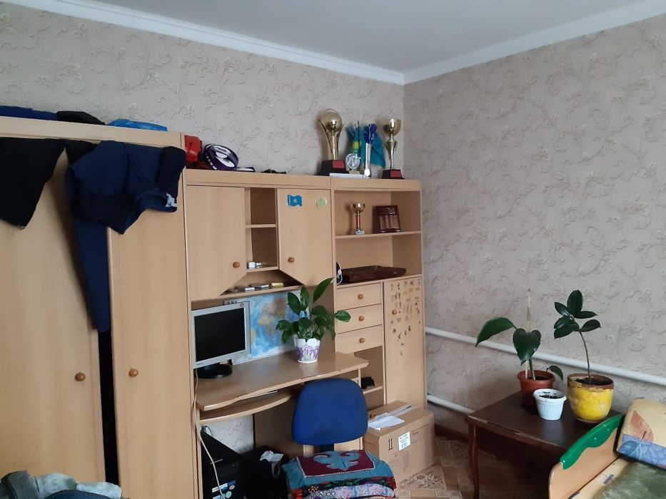 Дом+общага в районе СК Динамо