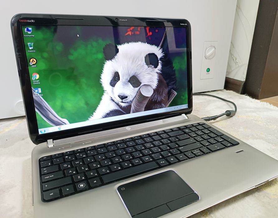 Ноутбук HP i5 / AMD Windows.