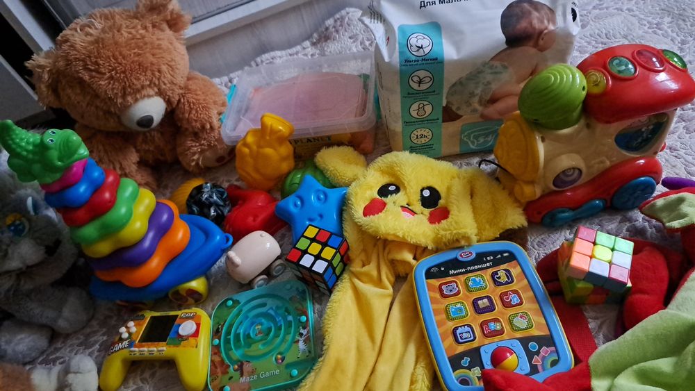 Развивающие игрушки от 0до 2 лет.