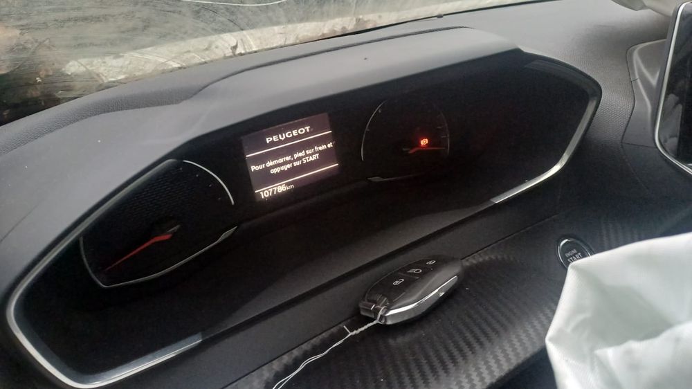 Motor defect Peugeot yh01 2022