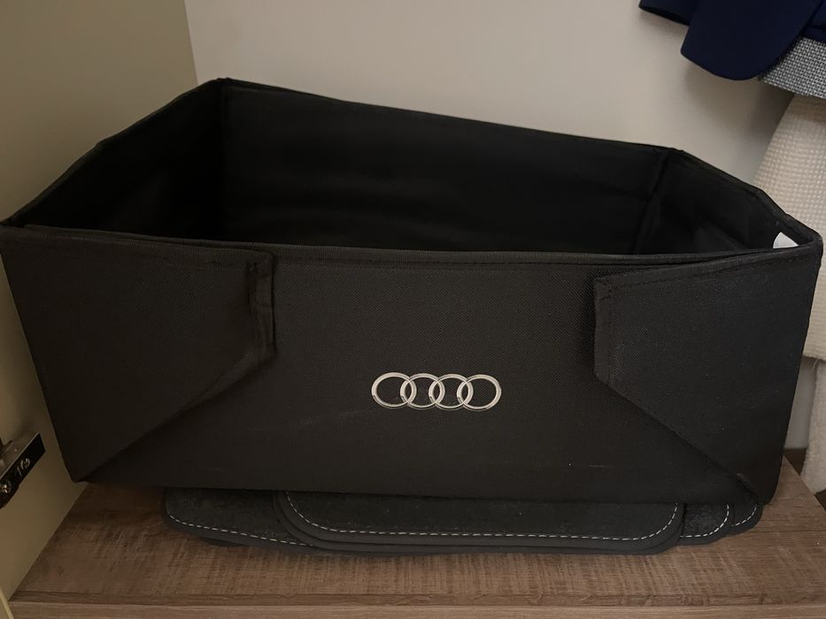 Органайзер Audi. Ящик для хранения вещей Ауди.