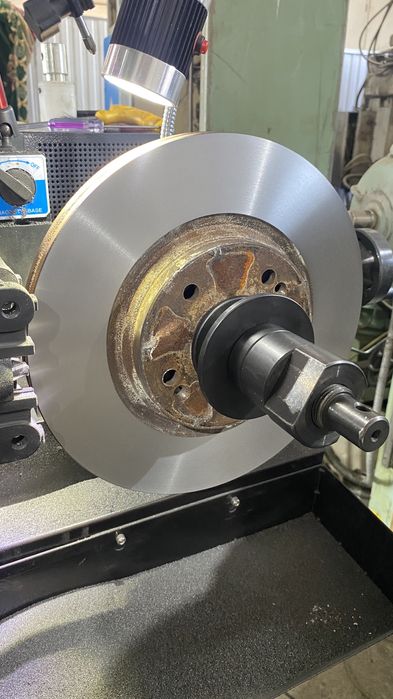 Проточка тормозных дисков