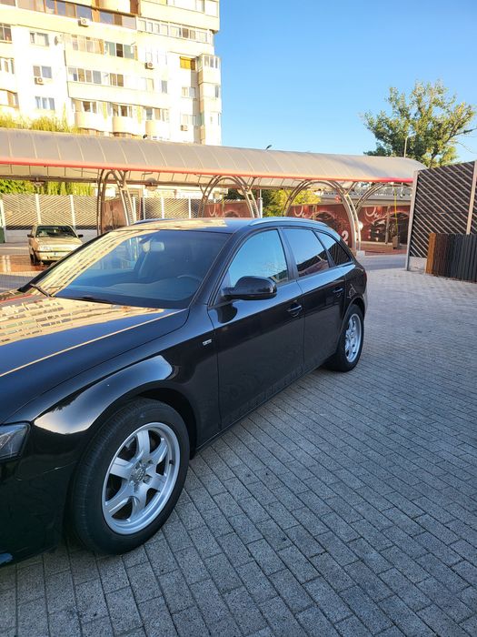 AUDI A4 2011 — imagine 3