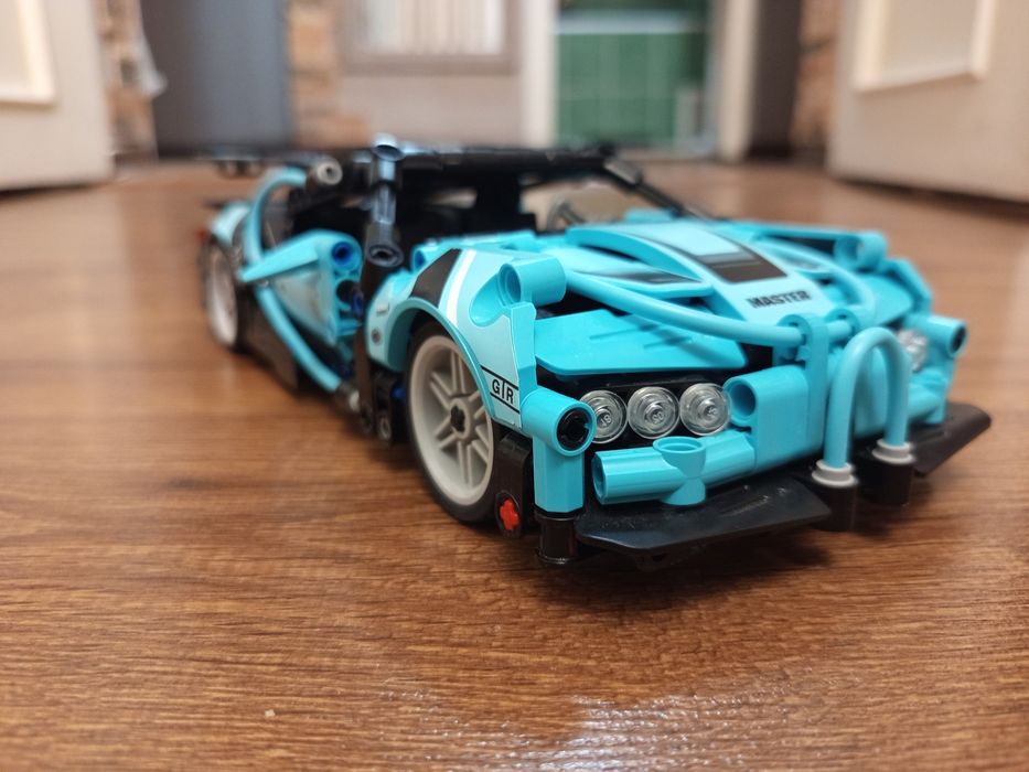 LEGO Бугатти Mechanic