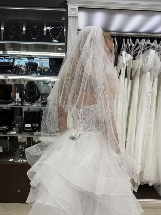 Сватбена рокля Ivory