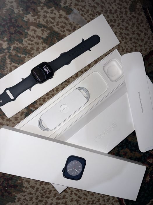 Apple watch 8 41mm S/M 32gB