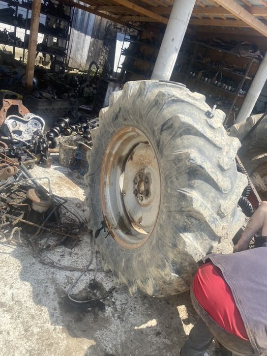 Roti 16,9 r 30 ford ebro fordson major