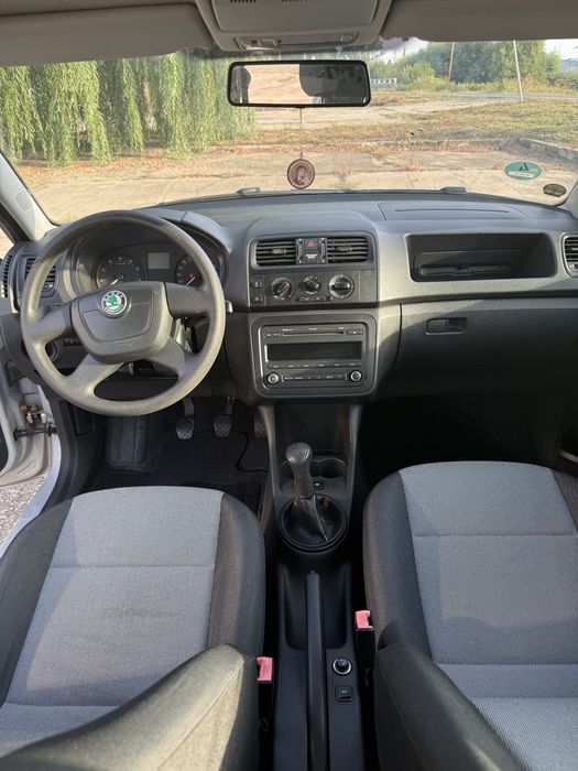 Skoda Fabia 1.2 HTP an 2010 STARE FOARTE BUNA - 212.000 km