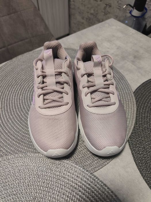 Маратонки Adidas cloudfoam
