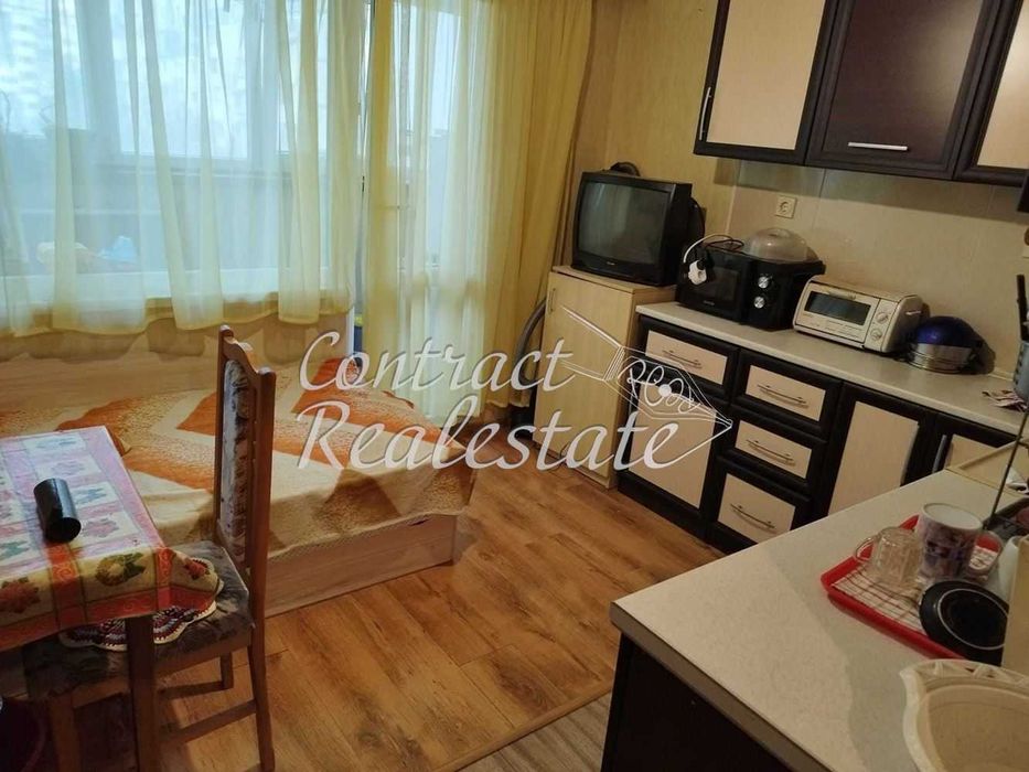 Двустаен Обзаяведен Възраждане !