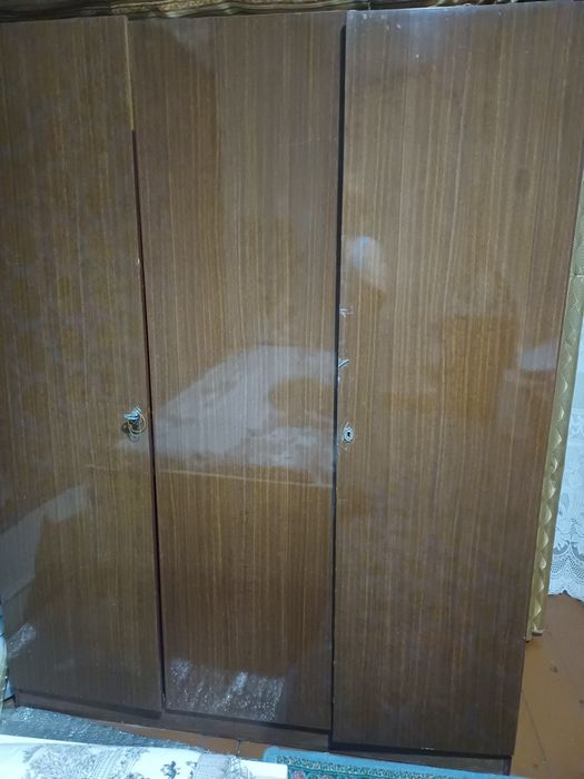 Шифонер для спальни