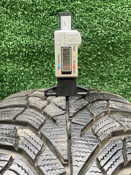 Set 2 anvelope iarna Kumho WinterCraft wp52 215 55 R17 98V 7,4mm 3424