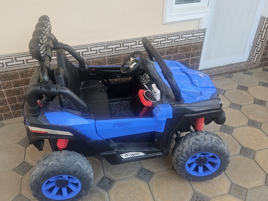 Электро машинка детская ,болалар электро мошин с зарядным устройством.