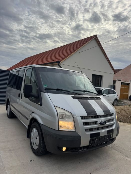 Ford transit 8+1, motor 2.2, an 2012