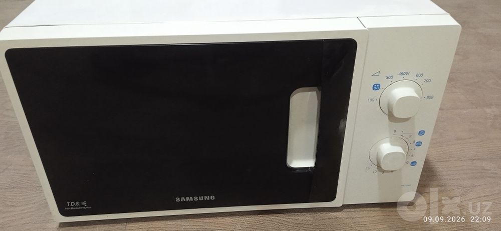 Микроволновка Samsung Сотилади