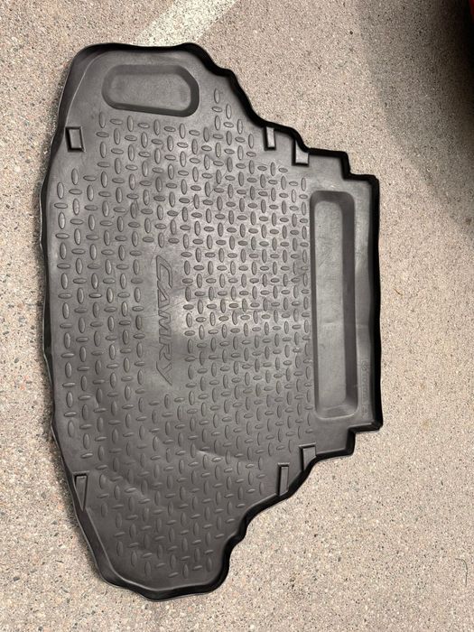 Продам Камри 50-55 ка задний полик