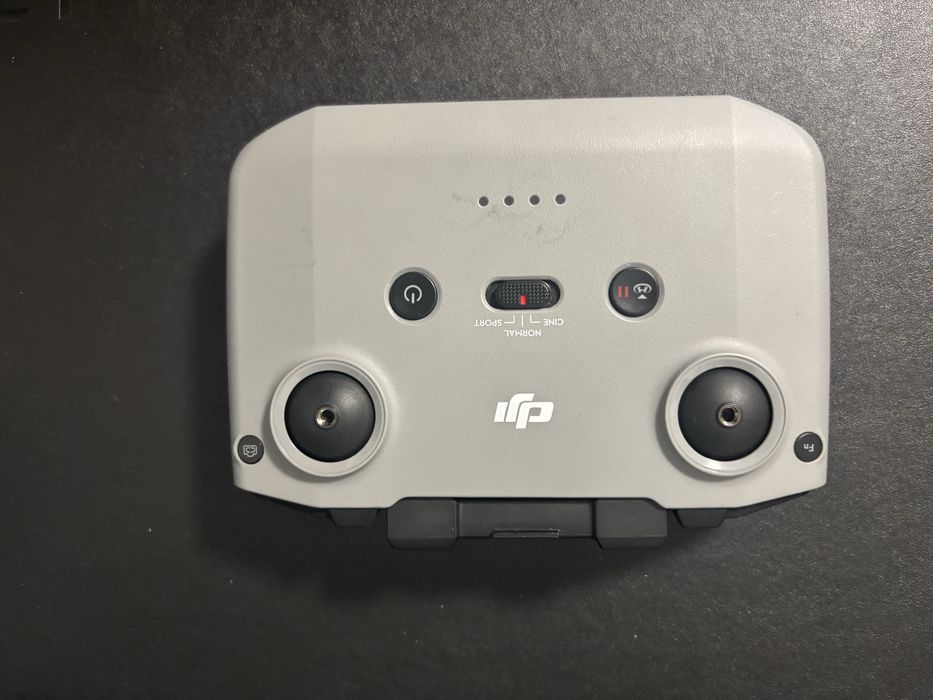 Дрон DJI Mavic Air 2
