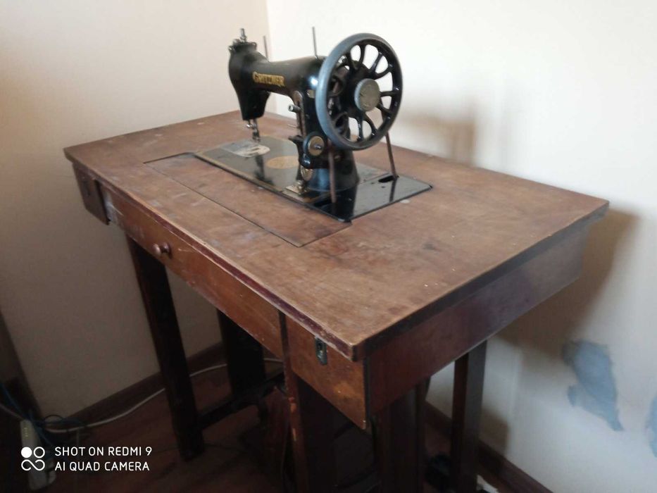 Шевна крачна машина